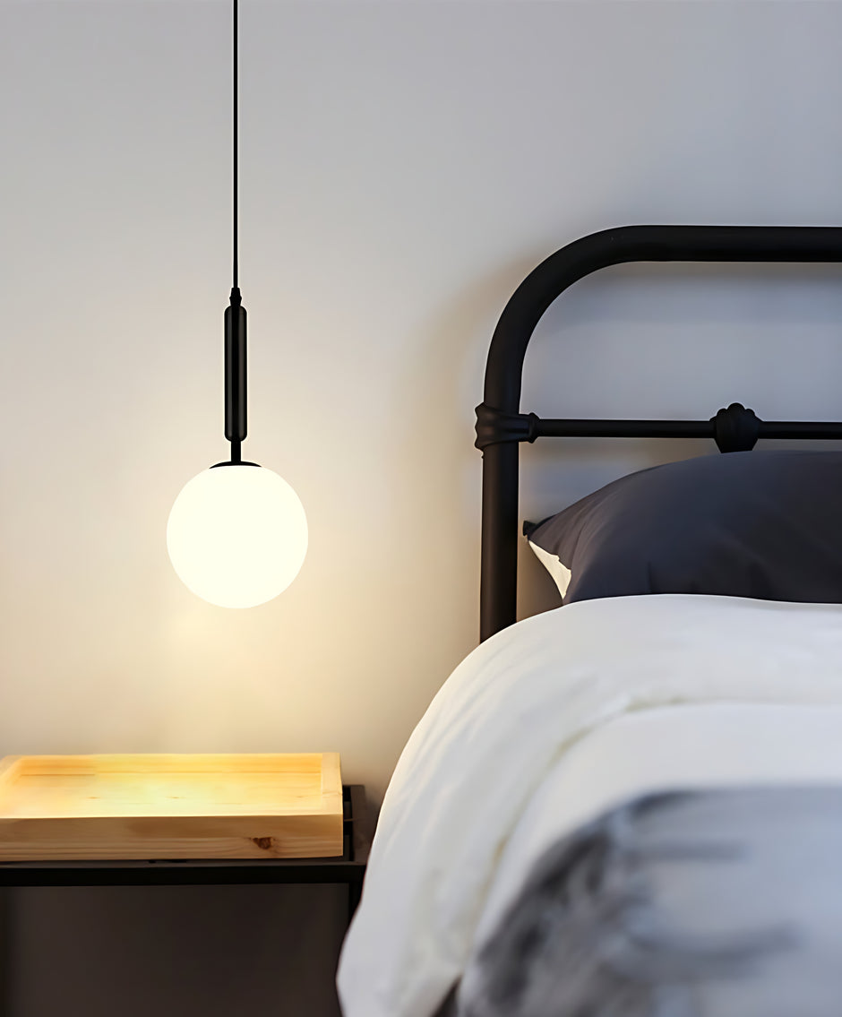 Round Glass Hanging Pendant Light / Ruchi