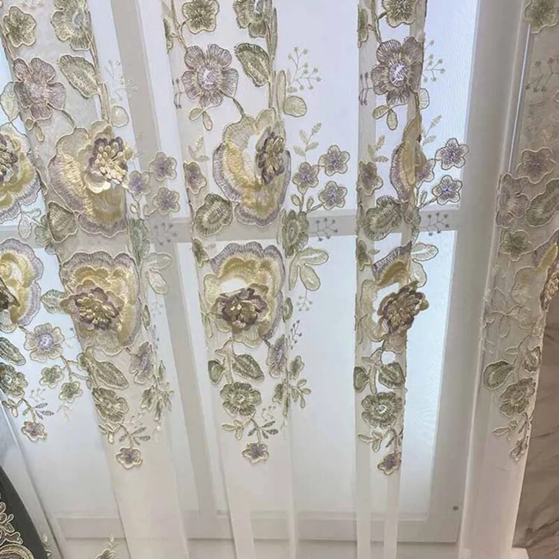 Fabric Window Curtains For Bedroom With 3D Flowers / Ruchi