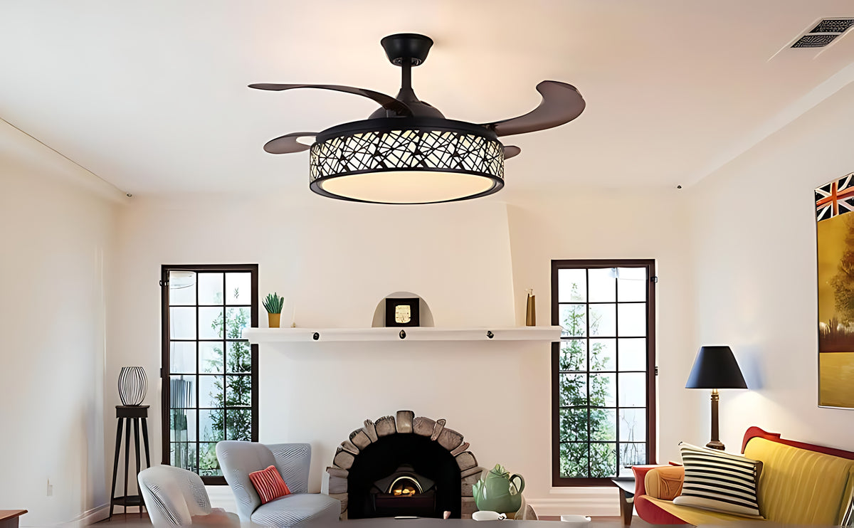 Retractable Ceiling Fan With Light And Remote / Ruchi