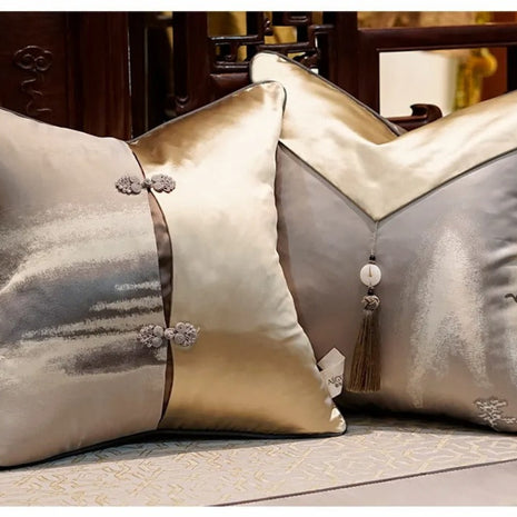 Embroidered Jacquard Polyester Pillow Case / Ruchi