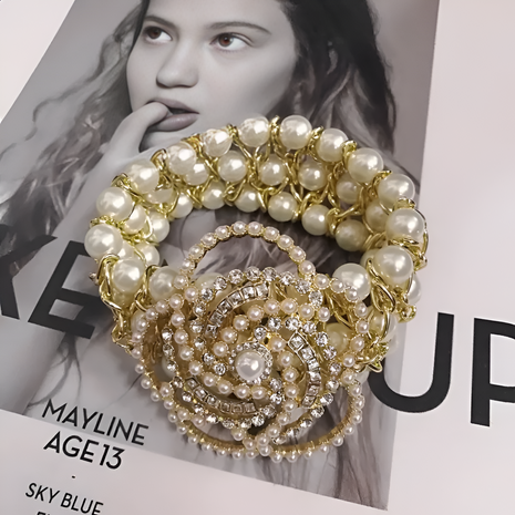 Pearl Beaded Bracelet For Women / Ruchi