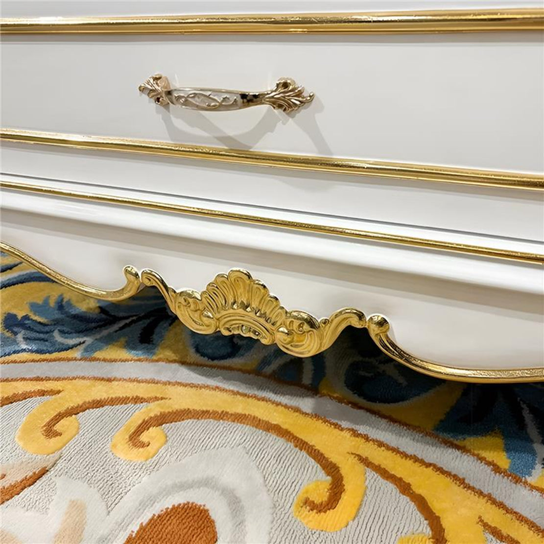 European Wooden Drawer Chest For Bedroom / Ruchi