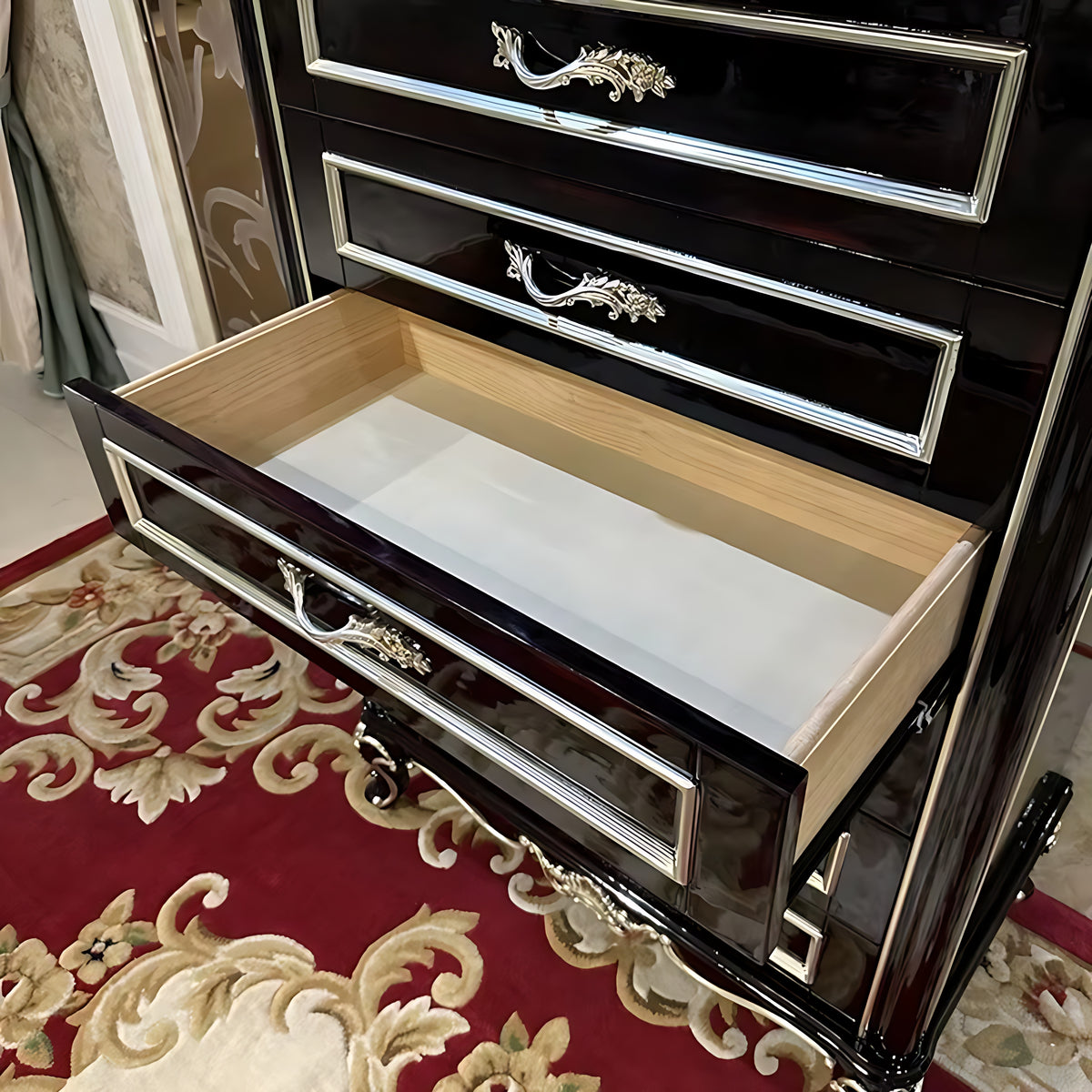 European Wooden Drawer Chest For Bedroom