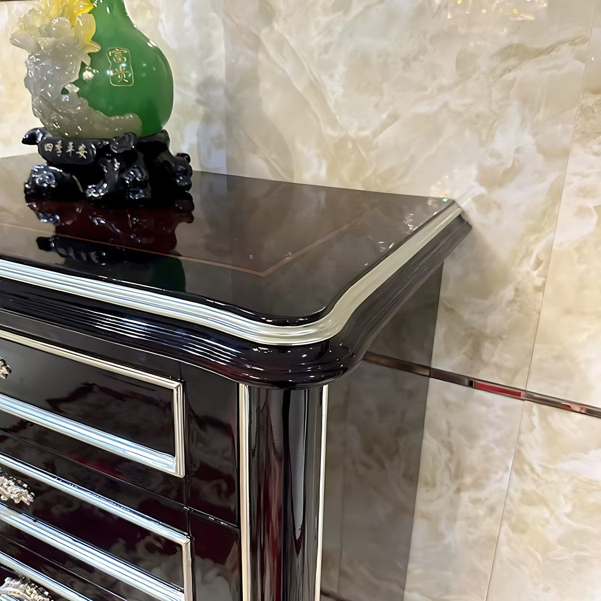 European Wooden Drawer Chest For Bedroom