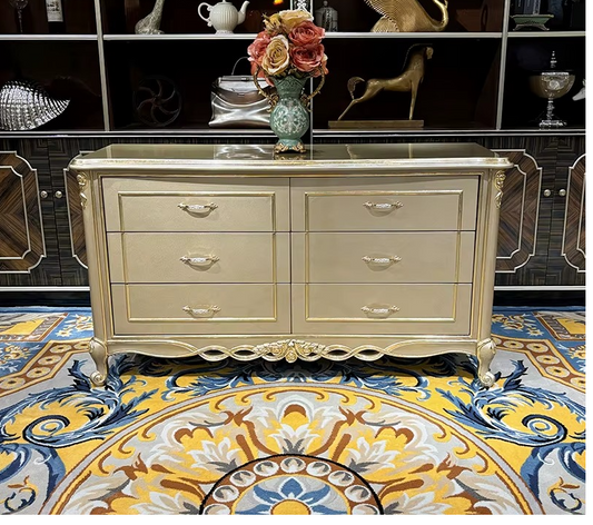 European Wooden Buffet Table With Drawers / Ruchi
