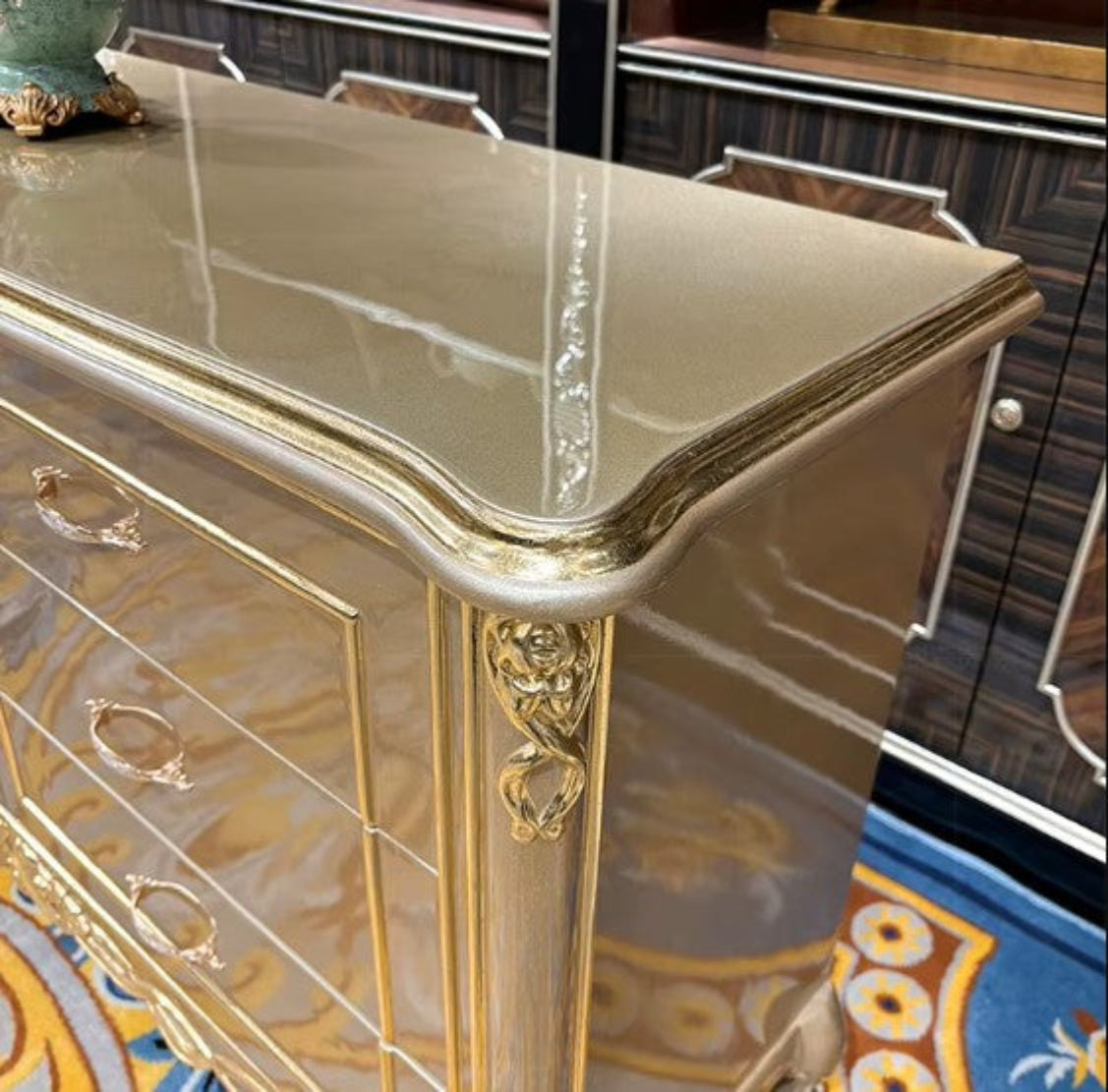 European Wooden Buffet Table With Drawers / Ruchi