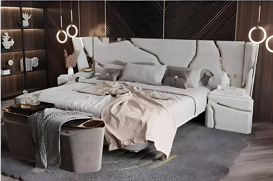 Golden Metallic Veins Design Velvet Bed / Ruchi