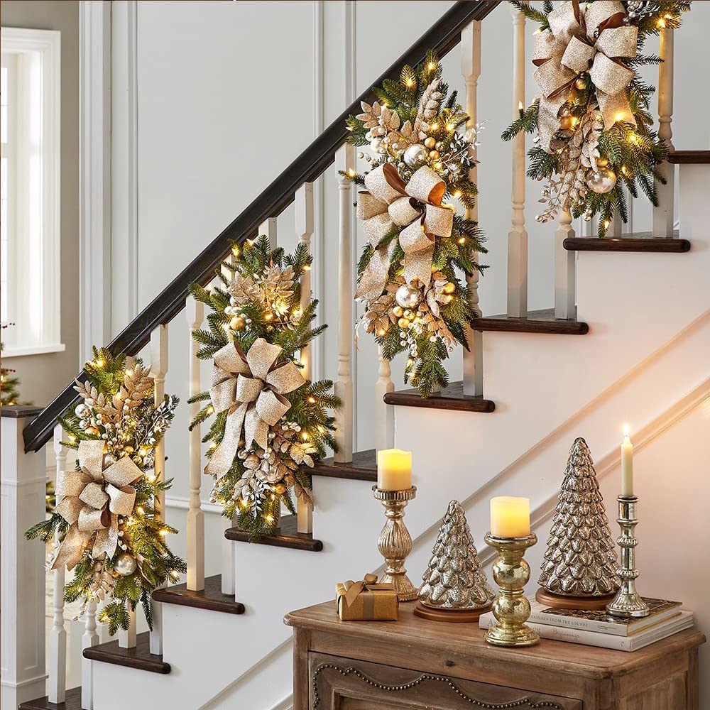 Artificial Stairway Christmas Wreath With LED Lights / Ruchi