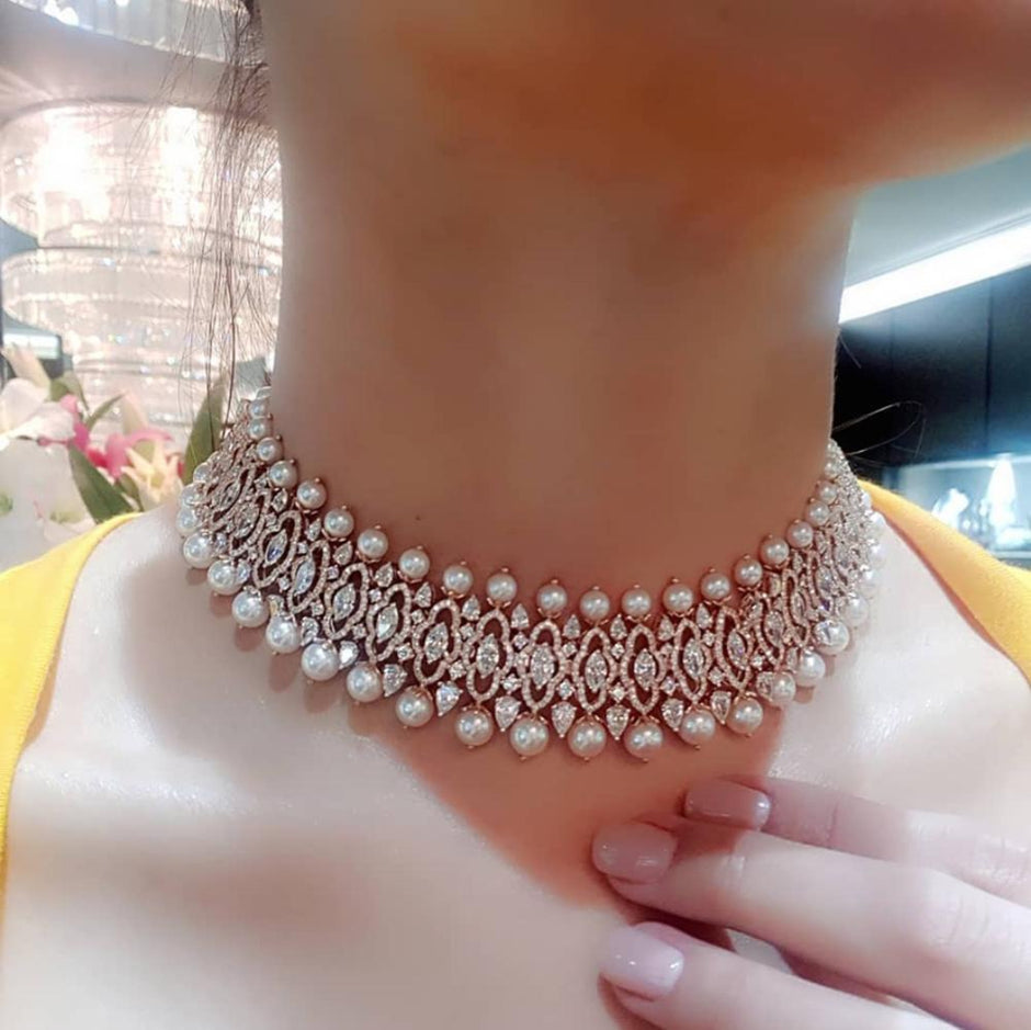 Crystal Choker Necklace Set / Ruchi