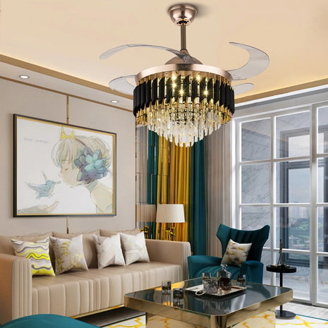 Ceiling Fan With Light And Remote / Ruchi