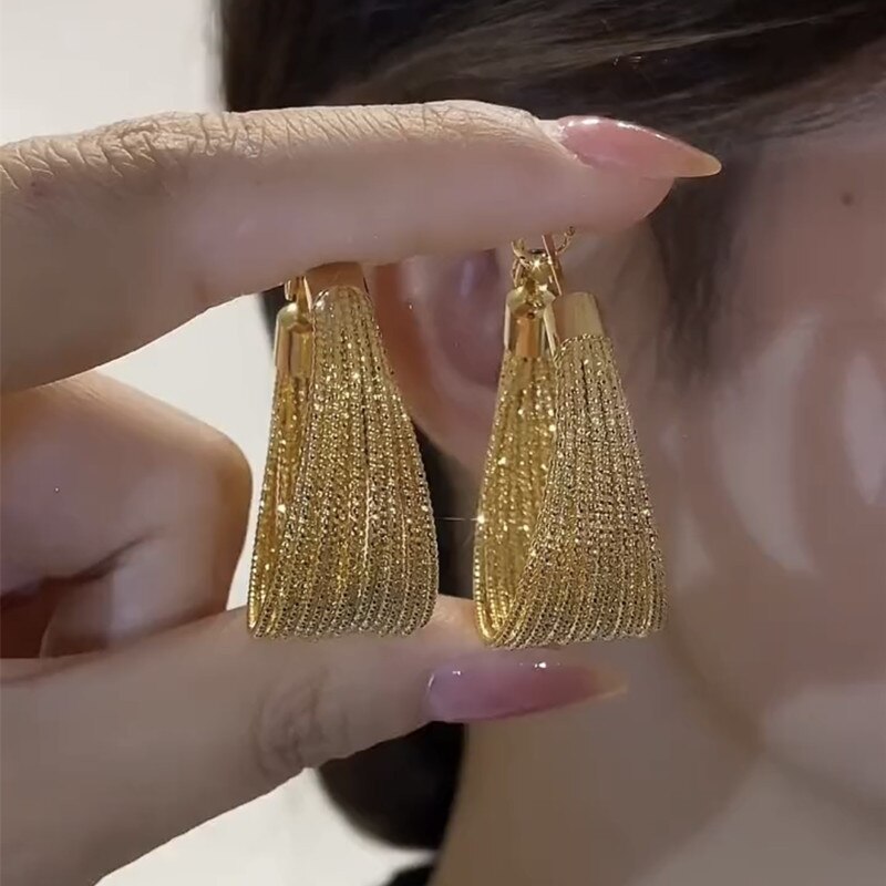 1 Pair Golden Wide Hoop Metal Drop Earrings / Ruchi