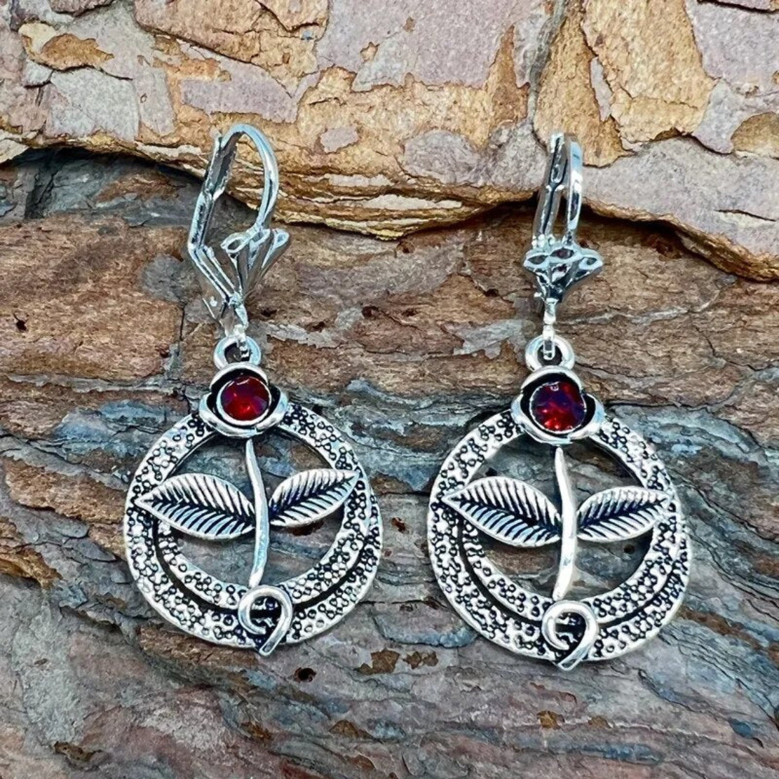 Rose Flower Design Crystal Metal Earrings / Ruchi
