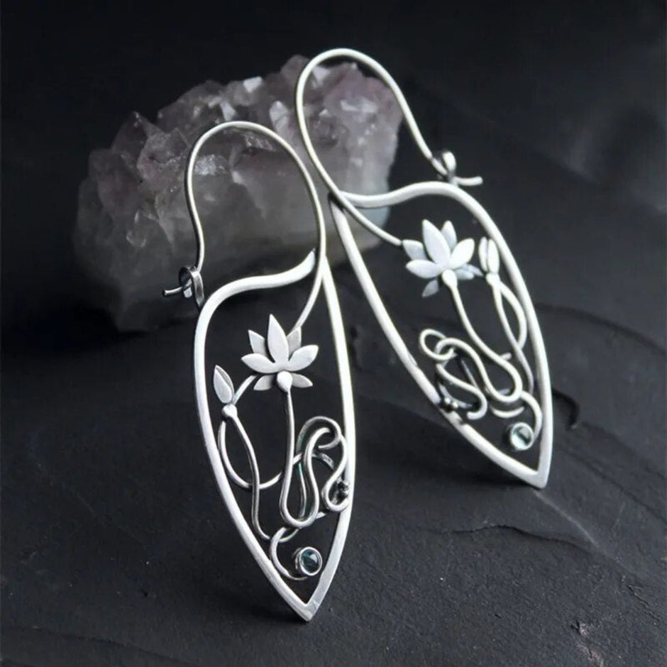 Lotus Flower Design Silver Metal Earrings / Ruchi