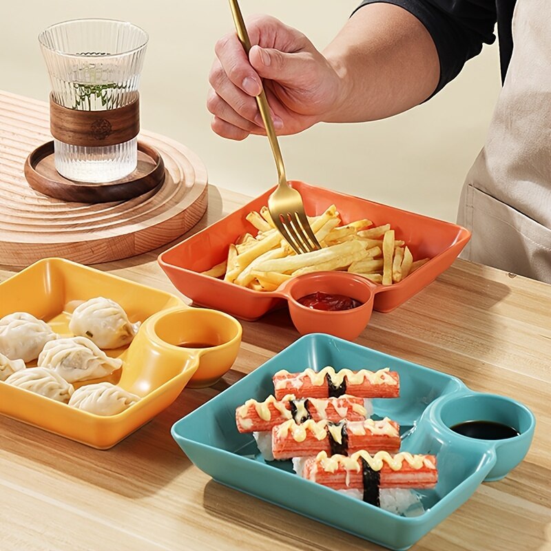 7 Inches Square Plastic Platter With Sauce Holder / Ruchi