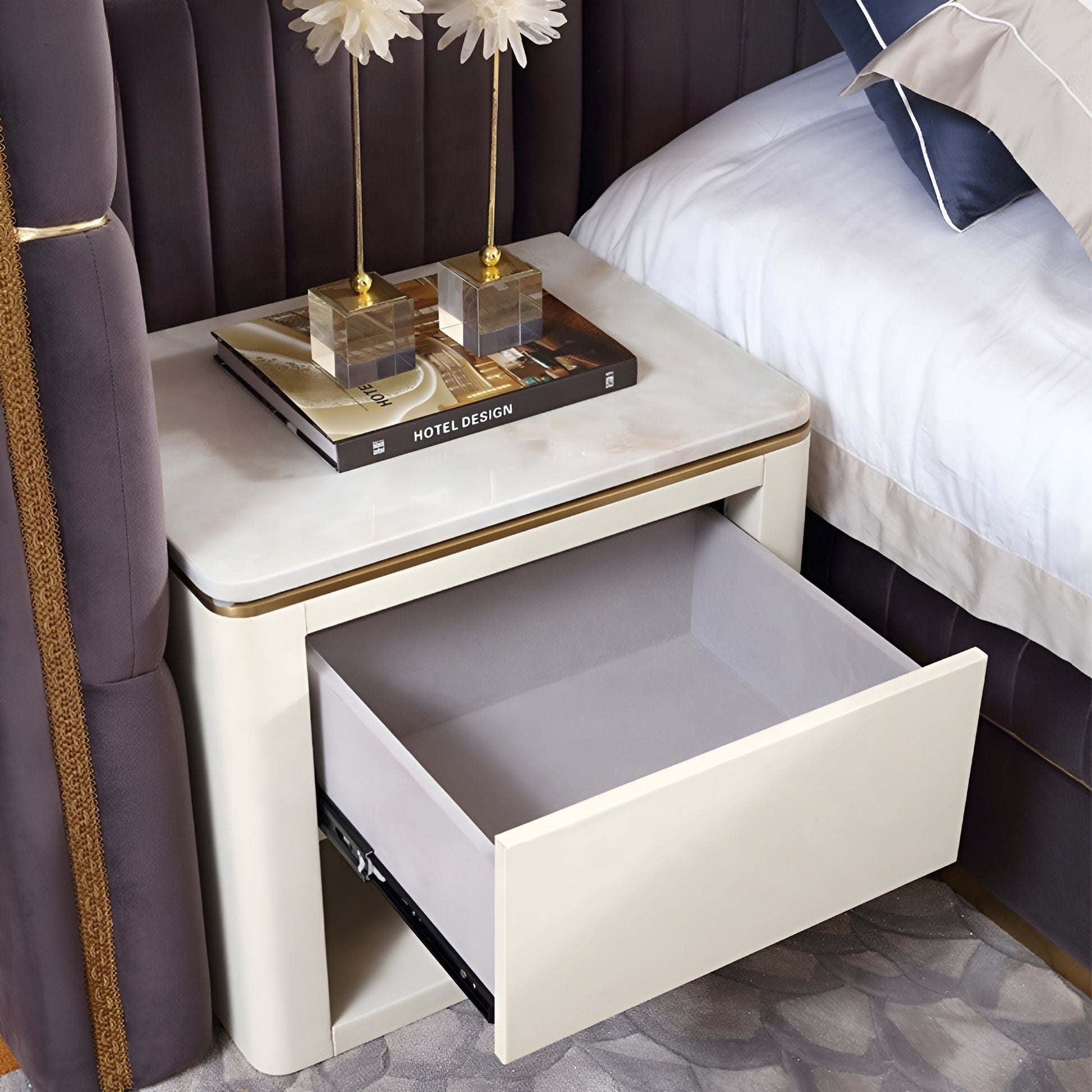 Luxurious U Shaped Headboard Velvet Upholstered Bed / Ruchi
