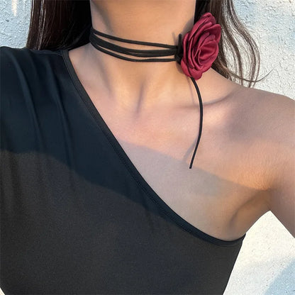 Floral Rope Choker Necklace / Ruchi