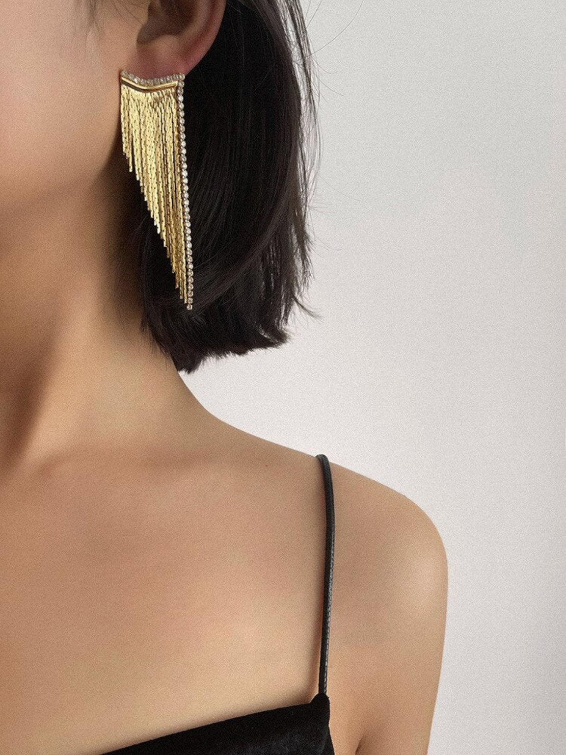 Gold Earrings For Women / Ruchi