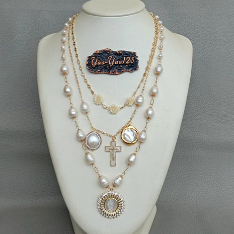 White Pearl Cross Necklace / Ruchi