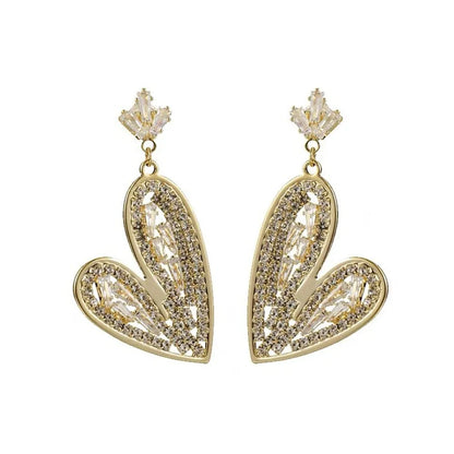Elegant Heart Shape Crystal Metal Drop Earrings / Ruchi