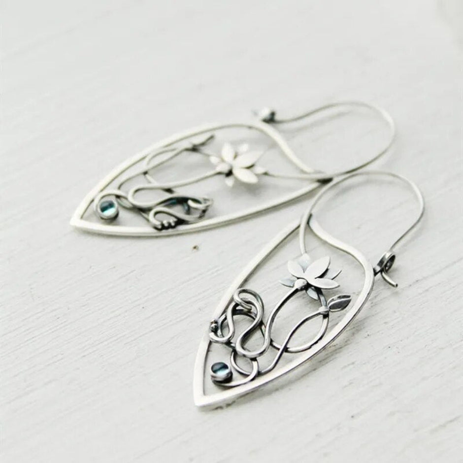 Lotus Flower Design Silver Metal Earrings / Ruchi