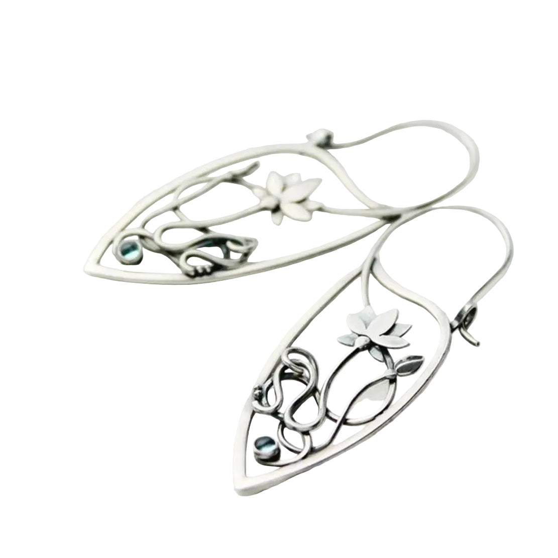 Lotus Flower Design Silver Metal Earrings / Ruchi