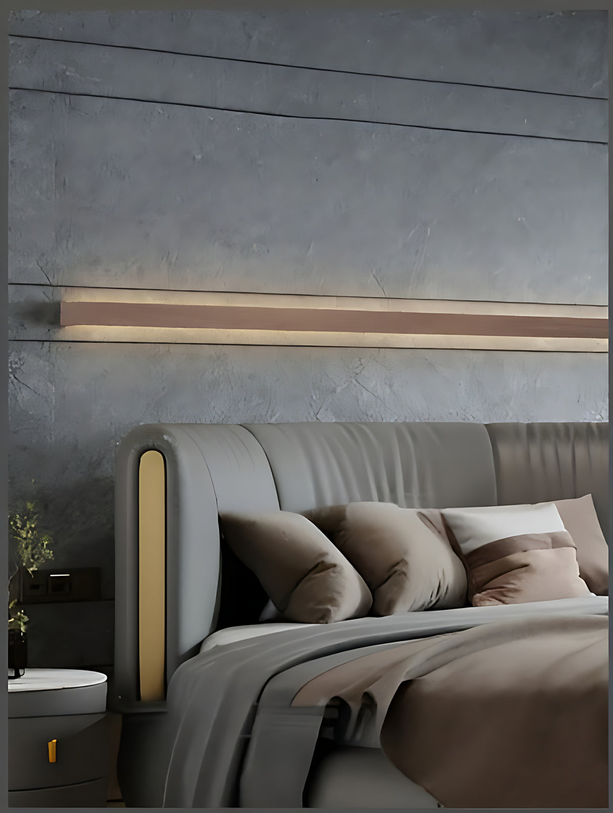Modern Leather Round Bed With LED Lights / Ruchi