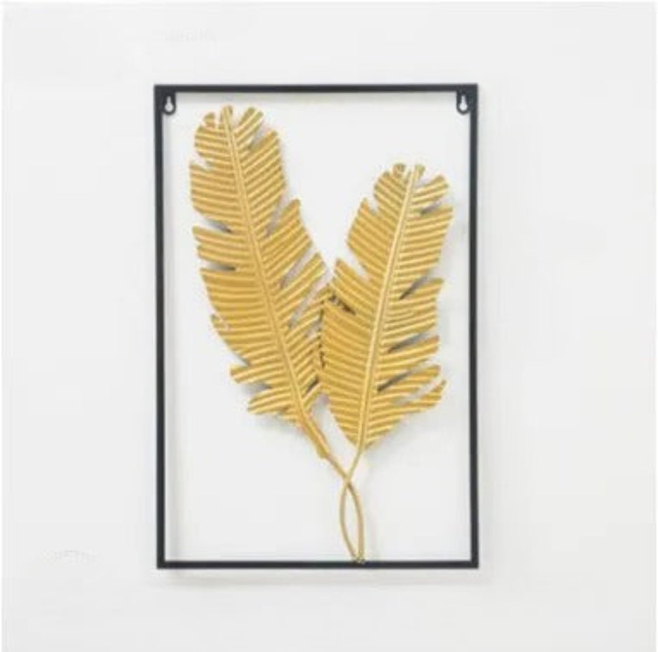 Modern Golden Design Metal Wall Art / Ruchi