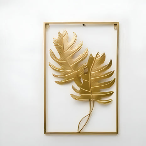 Modern Golden Design Metal Wall Art / Ruchi