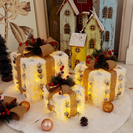 Decorative Christmas Metal Gift Boxes With LED / Ruchi