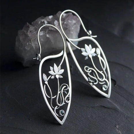 Lotus Flower Design Silver Metal Earrings / Ruchi