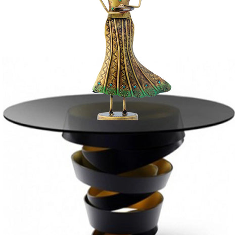 Vintage Metal Musician Statue For Home / Ruchi