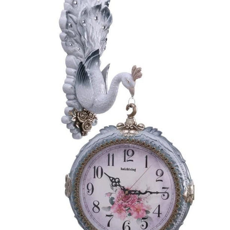Aesthetic Dual-Sided Resin Clock / Ruchi