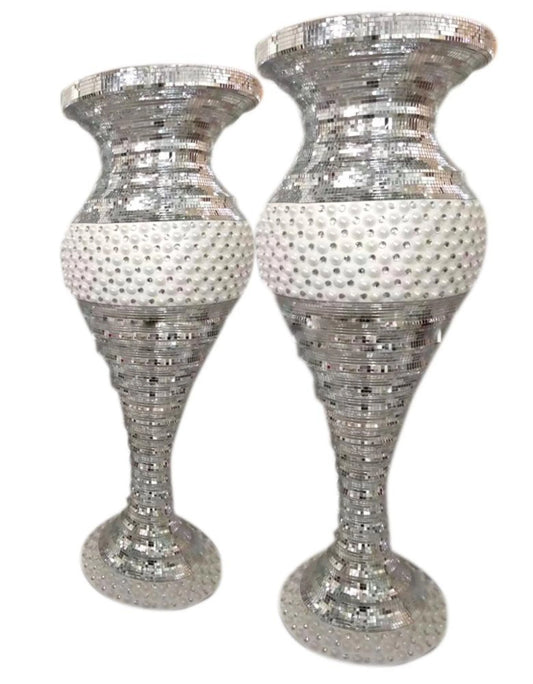 1 Pc Splendid Glossy Silver Coated Pearl Embellished Flower Vase / Ruchi