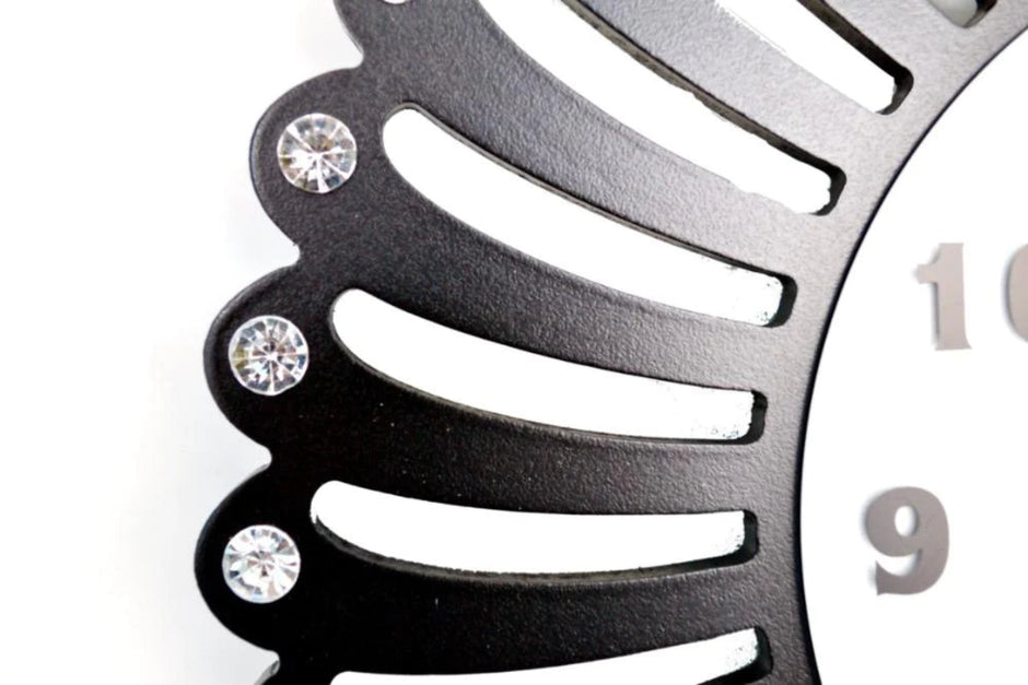 Modern Digital Quartz Glass Clock / Ruchi
