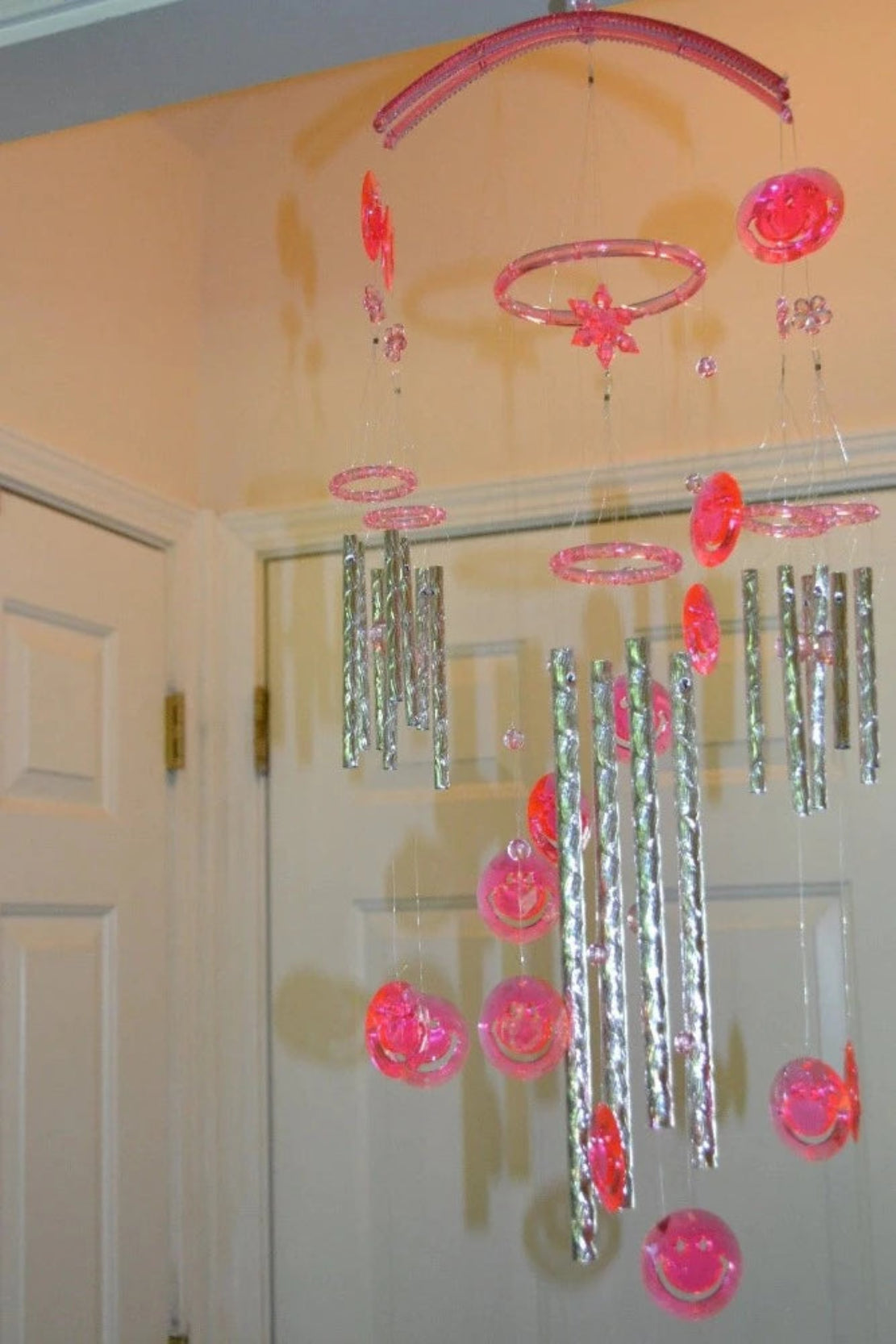Imposing Pink Crystal Wind Chimes / Ruchi