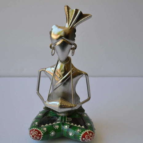 Outstanding Traditional Metal Musician Statue / Ruchi