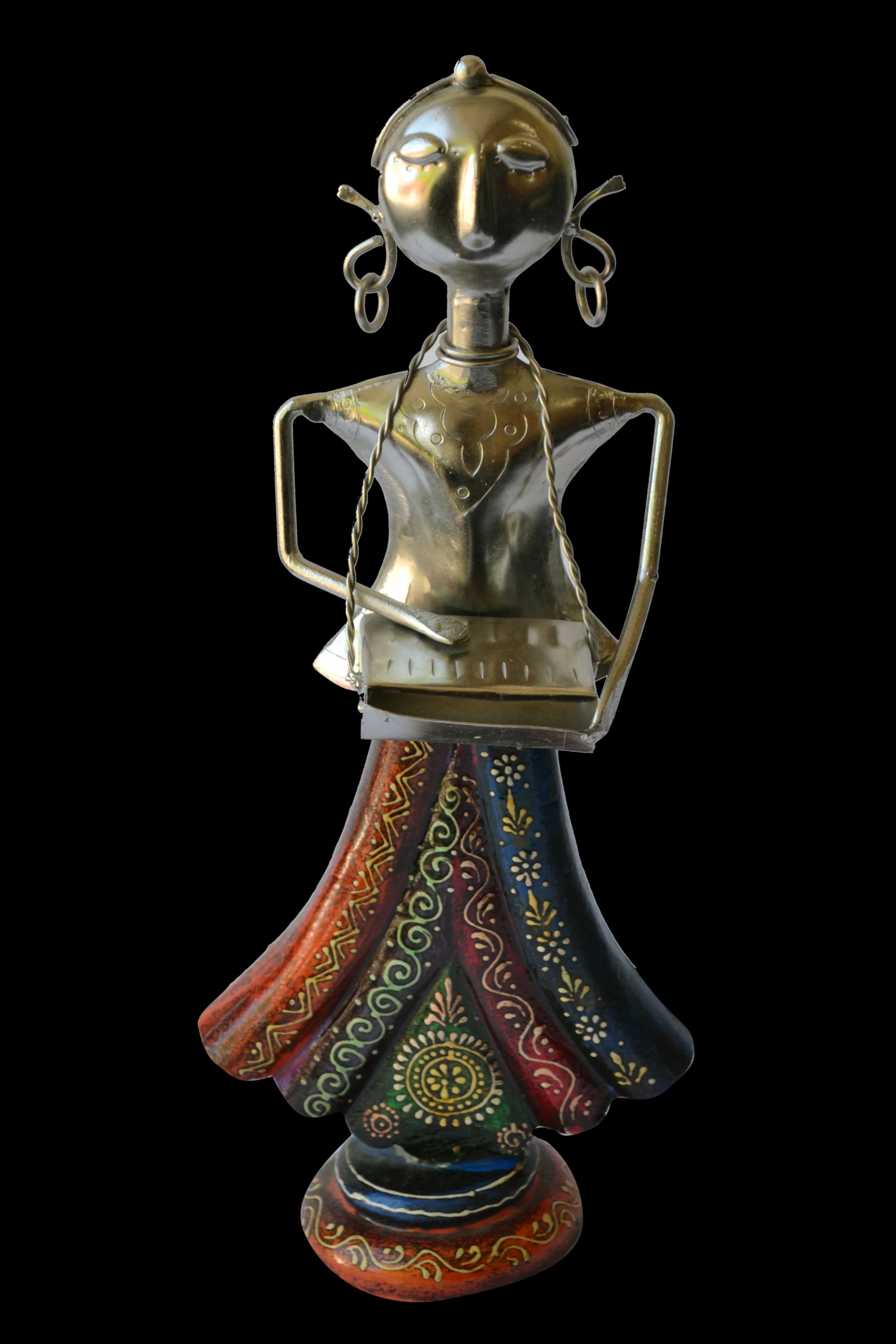 Traditional Metal Showpiece For Home / Ruchi