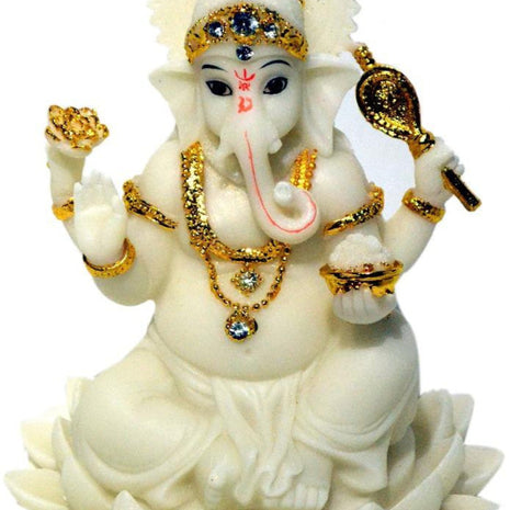 Lord Ganesha Idol For Pooja Room / Ruchi