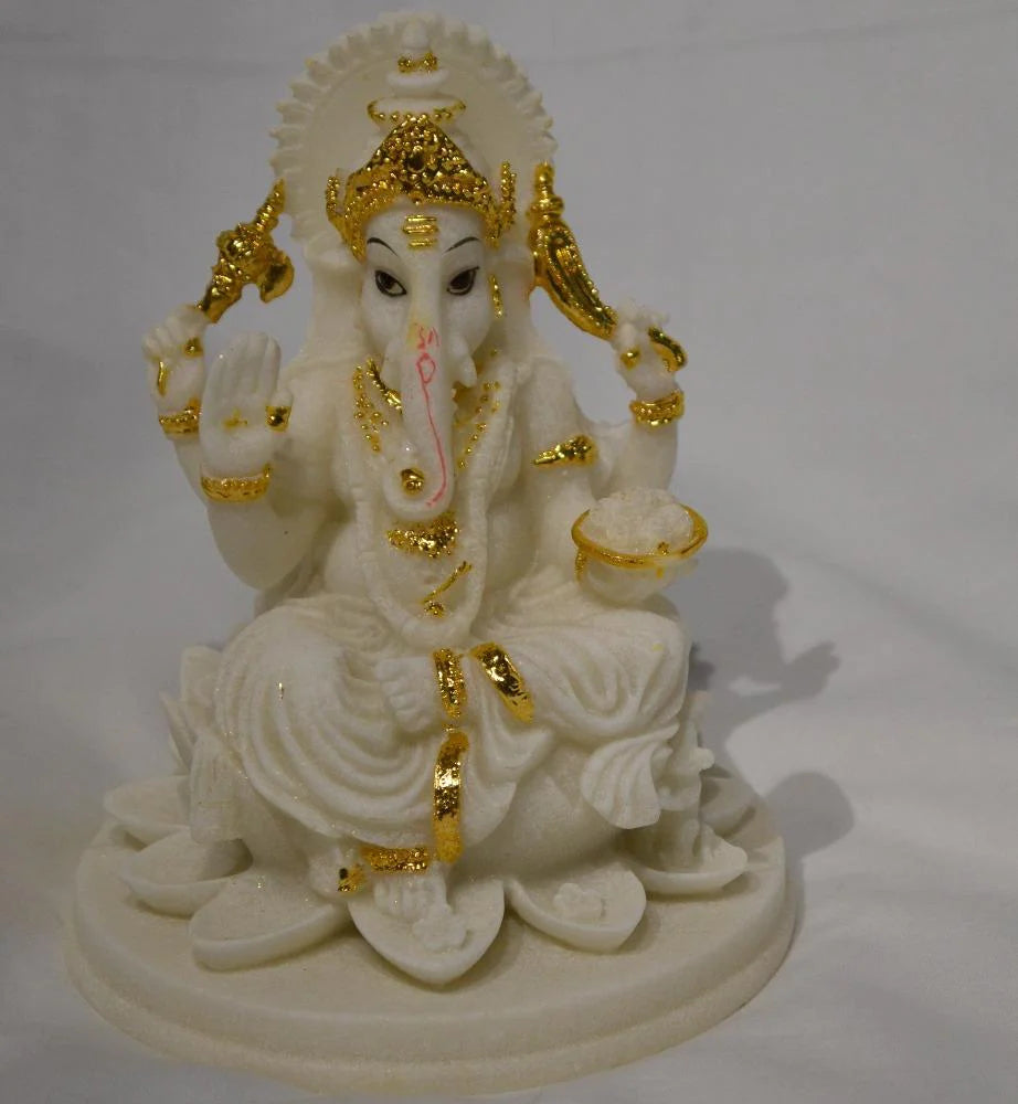 Marvelous 1 Pc White Polyresin Idol For Home Décor / Ruchi