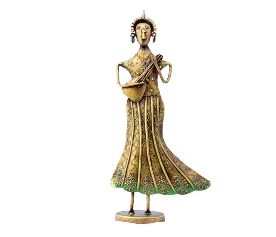 Musician Metal Statue Decor For Living Room / Ruchi