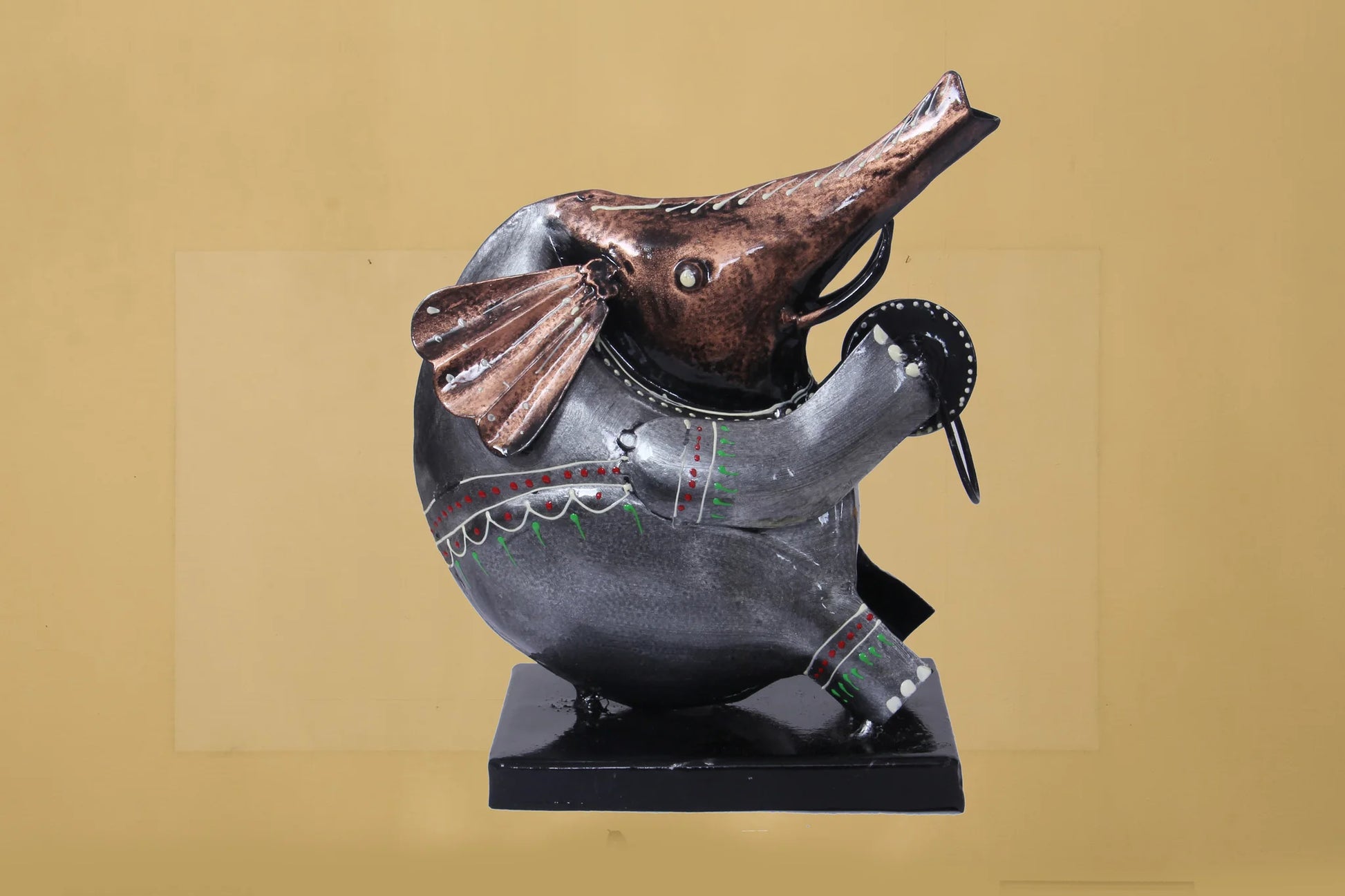 Exceptional Masterpiece Metal Crafted Showpiece / Ruchi