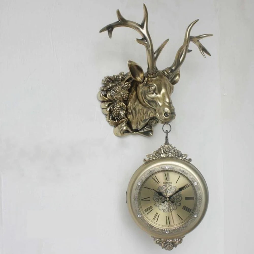 Retro Dual-Sided Swing Clock / Ruchi