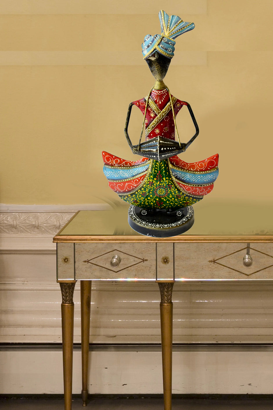 Vibrant Decorative Metal Statue / Ruchi