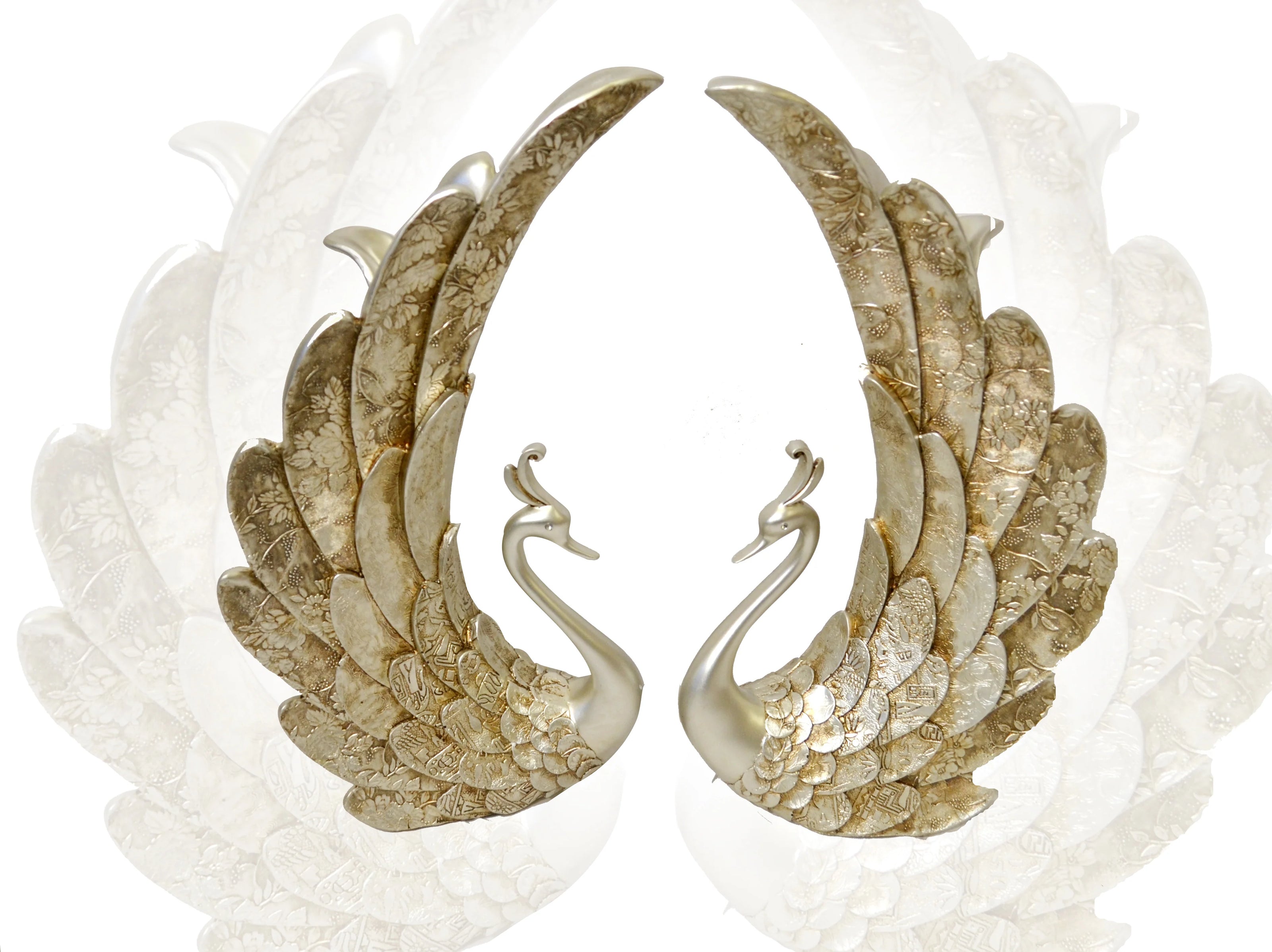 2 Piece Golden Metal Peacock Figurine / Ruchi